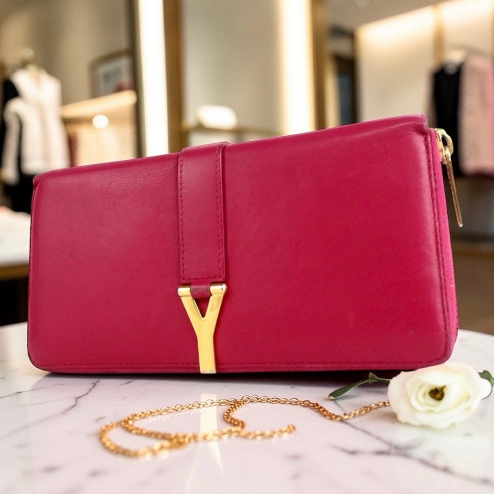 Yves Saint Laurent Leather Zip Around Wallet 💖